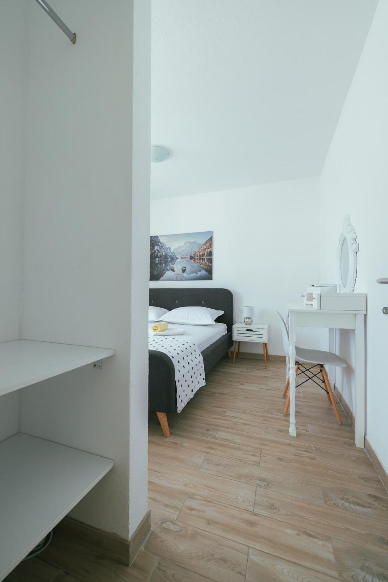 Apartments Marusic Makarska Exterior photo